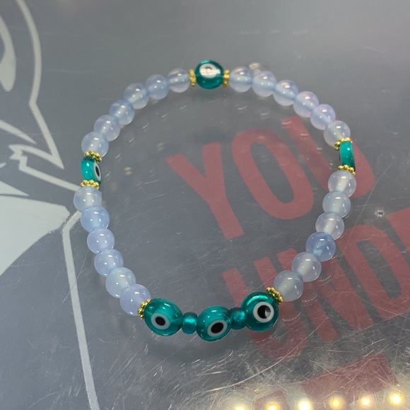 CHALCEDONY + EVIL EYE NATURAL BRACELET size 7” - Picture 4 of 4